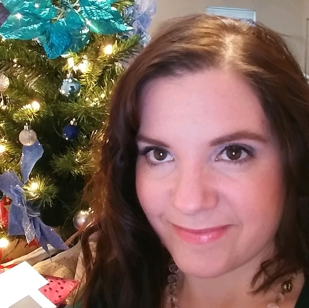 Meet your Posher, Madelaine